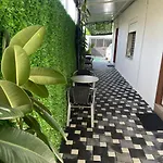 Guest house White *
