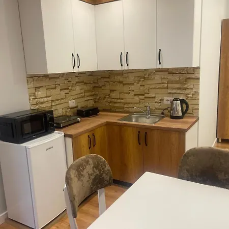 White Casa de hóspedes Kamez