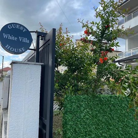 White Casa de hóspedes