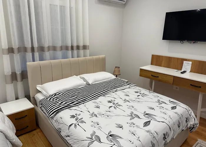 게스트하우스 White *